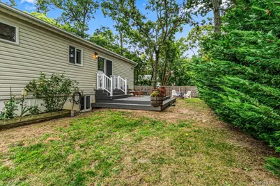 4 Coleman Avenue, Patchogue, NY 11772 - Photo 25