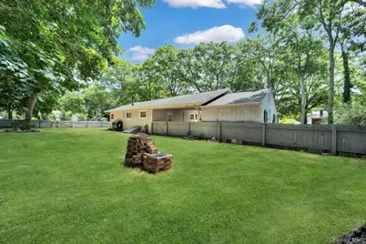 109 Pine Road, Mastic Beach, NY 11951 - Photo 23