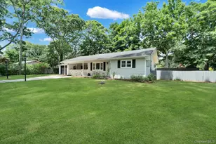 109 Pine Rd, Mastic Beach, NY 11951 - Photo 3