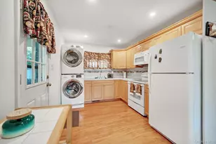 109 Pine Rd, Mastic Beach, NY 11951 - Photo 11