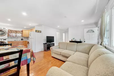 109 Pine Road, Mastic Beach, NY 11951 - Photo 7