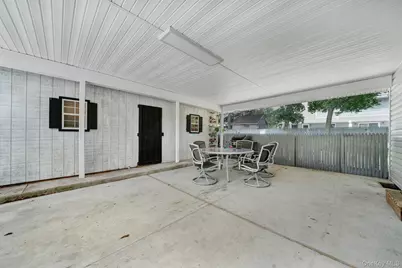 109 Pine Road, Mastic Beach, NY 11951 - Photo 21