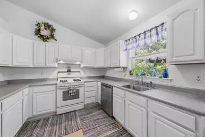22 Rosewood Lane, Wurtsboro, NY 12790 - Photo 19