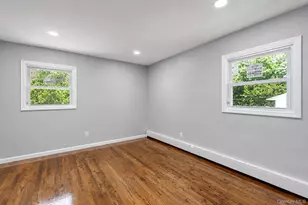 3 Park Ave, Medford, NY 11763 - Photo 9