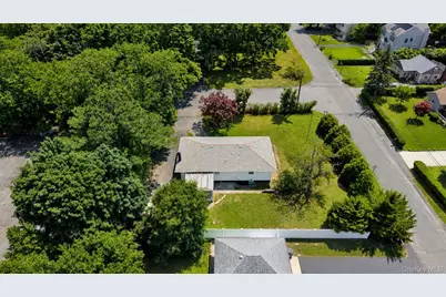 3 Park Avenue, Medford, NY 11763 - Photo 27