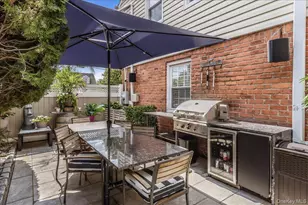306 Latham Rd, Mineola, NY 11501 - Photo 25
