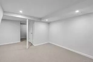93 Deauville Blvd, Copiague, NY 11726 - Photo 29