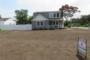 271 Washington Ave, Patchogue, NY 11772 - Photo 3