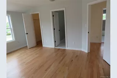 271 Washington Avenue, Patchogue, NY 11772 - Photo 35