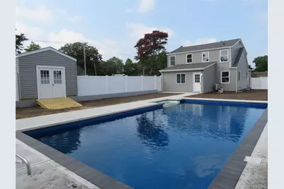 271 Washington Avenue, Patchogue, NY 11772 - Photo 7
