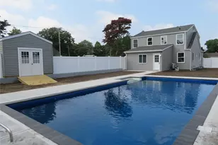 271 Washington Ave, Patchogue, NY 11772 - Photo 7