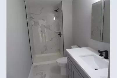271 Washington Avenue, Patchogue, NY 11772 - Photo 31