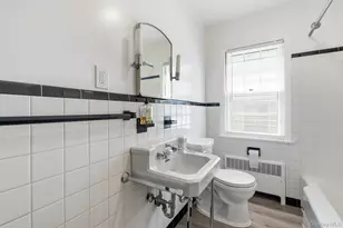52 Fountain Pl, Poughkeepsie, NY 12603 - Photo 13