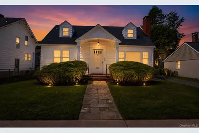 52 Fountain Place, Poughkeepsie, NY 12603 - Photo 1