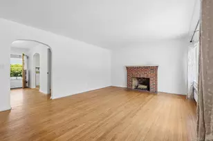 52 Fountain Pl, Poughkeepsie, NY 12603 - Photo 3