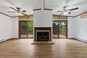 35 Moccasin View Rd, Fishkill, NY 12524 - Photo 7