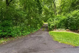 35 Moccasin View Rd, Fishkill, NY 12524 - Photo 39