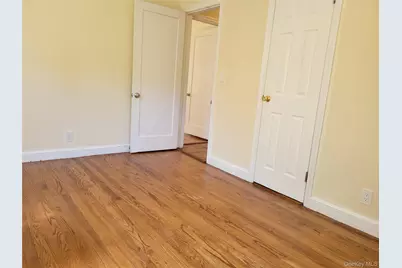 89 Beverly Avenue, Floral Park, NY 11001 - Photo 15