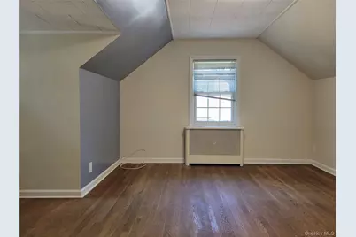 89 Beverly Avenue, Floral Park, NY 11001 - Photo 21