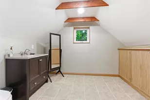 216 Catherine St, Buchanan, NY 10511 - Photo 9