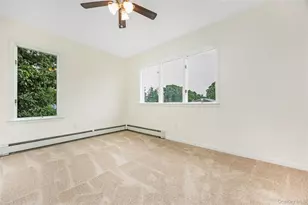 65 Westminster Dr, Shirley, NY 11967 - Photo 17