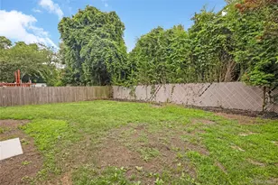 65 Westminster Dr, Shirley, NY 11967 - Photo 21