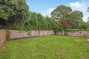 65 Westminster Dr, Shirley, NY 11967 - Photo 23