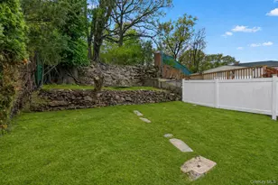 81 Potter Ave, New Rochelle, NY 10801 - Photo 19