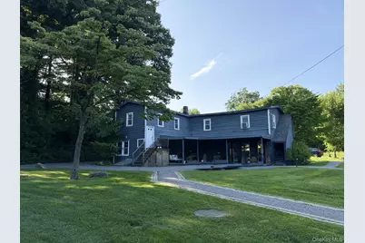60 Westchester Avenue #2, Pound Ridge, NY 10576 - Photo 1
