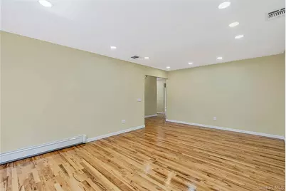 15 Dix Circle, Dix Hills, NY 11746 - Photo 11
