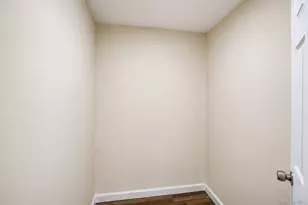 15 Dix Cir, Dix Hills, NY 11746 - Photo 33
