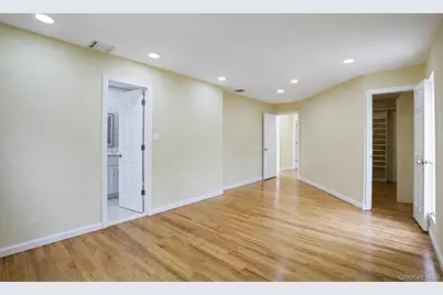 15 Dix Circle, Dix Hills, NY 11746 - Photo 27