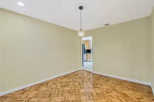 15 Dix Cir, Dix Hills, NY 11746 - Photo 19