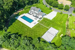 2790 Stanley Rd, Mattituck, NY 11952 - Photo 3