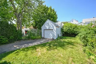 171-37 Courtney Ave, Flushing, NY 11358 - Photo 17