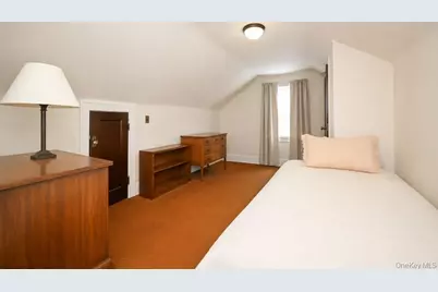 171-37 Courtney Avenue, Flushing, NY 11358 - Photo 13