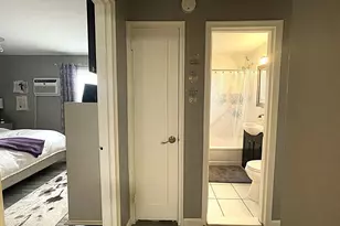 81-11 Langdale St, New Hyde Park, NY 11040 - Photo 15
