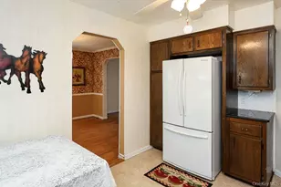 560 N 6th St, New Hyde Park, NY 11040 - Photo 13