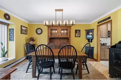 15-17 Park Woods Lane, Kings Park, NY 11754 - Photo 11