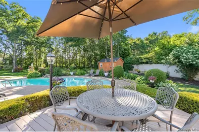 15-17 Park Woods Lane, Kings Park, NY 11754 - Photo 31
