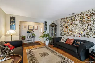 15-17 Park Woods Ln, Kings Park, NY 11754 - Photo 37