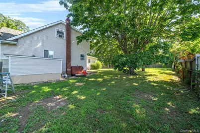 1641 E 3rd Avenue, Bay Shore, NY 11706 - Photo 25