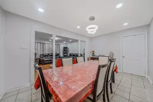 1641 E 3rd Ave, Bay Shore, NY 11706 - Photo 7