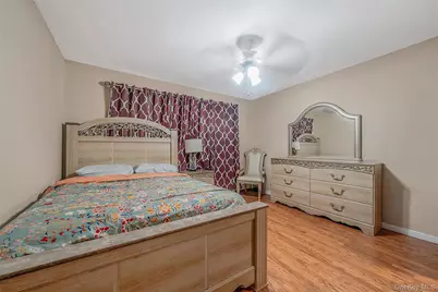 1641 E 3rd Avenue, Bay Shore, NY 11706 - Photo 13
