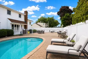 61 Hemlock Ln, Massapequa Park, NY 11762 - Photo 37