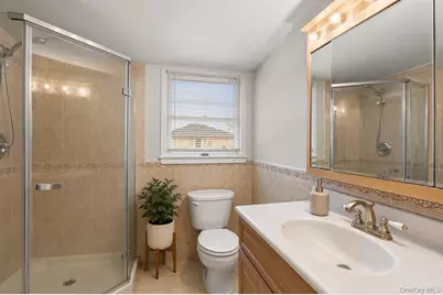 61 Hemlock Lane, Massapequa Park, NY 11762 - Photo 25