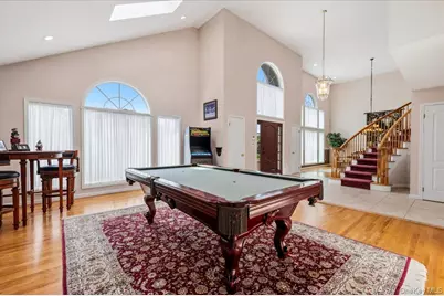4 Shannon Drive, Woodbury, NY 11797 - Photo 7