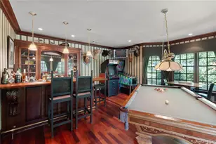 608 Shore Dr, Oakdale, NY 11769 - Photo 17
