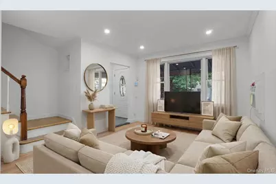 4135 Murdock Avenue, Bronx, NY 10466 - Photo 1
