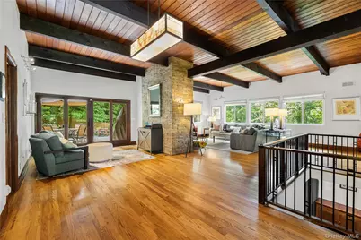 178 Wilmot Road, New Rochelle, NY 10804 - Photo 17